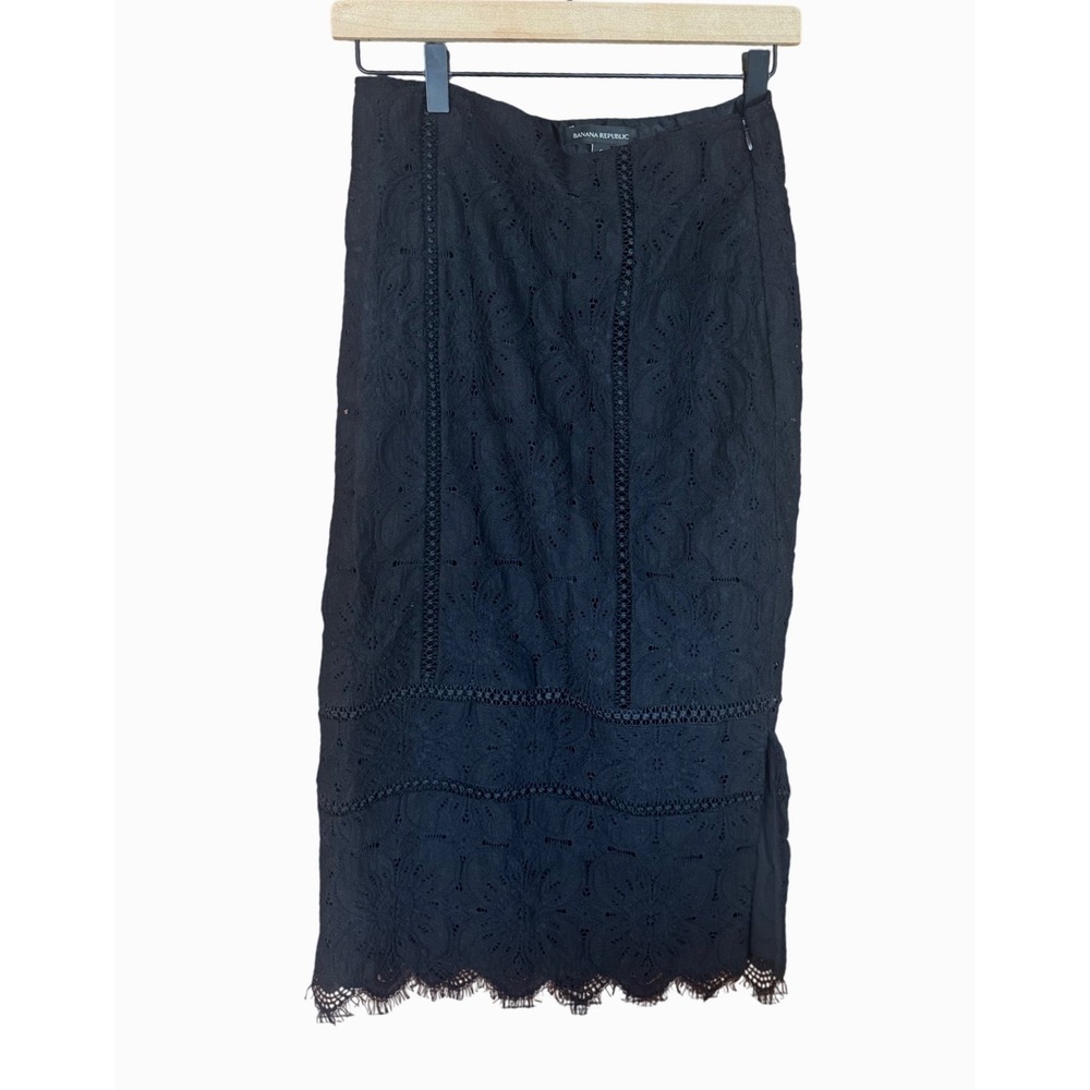 Banana Republic Lace Pencil Skirt Eyelet Midi 0 A-line Scalloped Hem Black